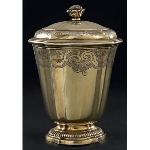 Louis XV silver gilt oval tulip form beaker and cover, with regence decoration and gadroon foot, by Eurlen, Strasbourg 1750-60